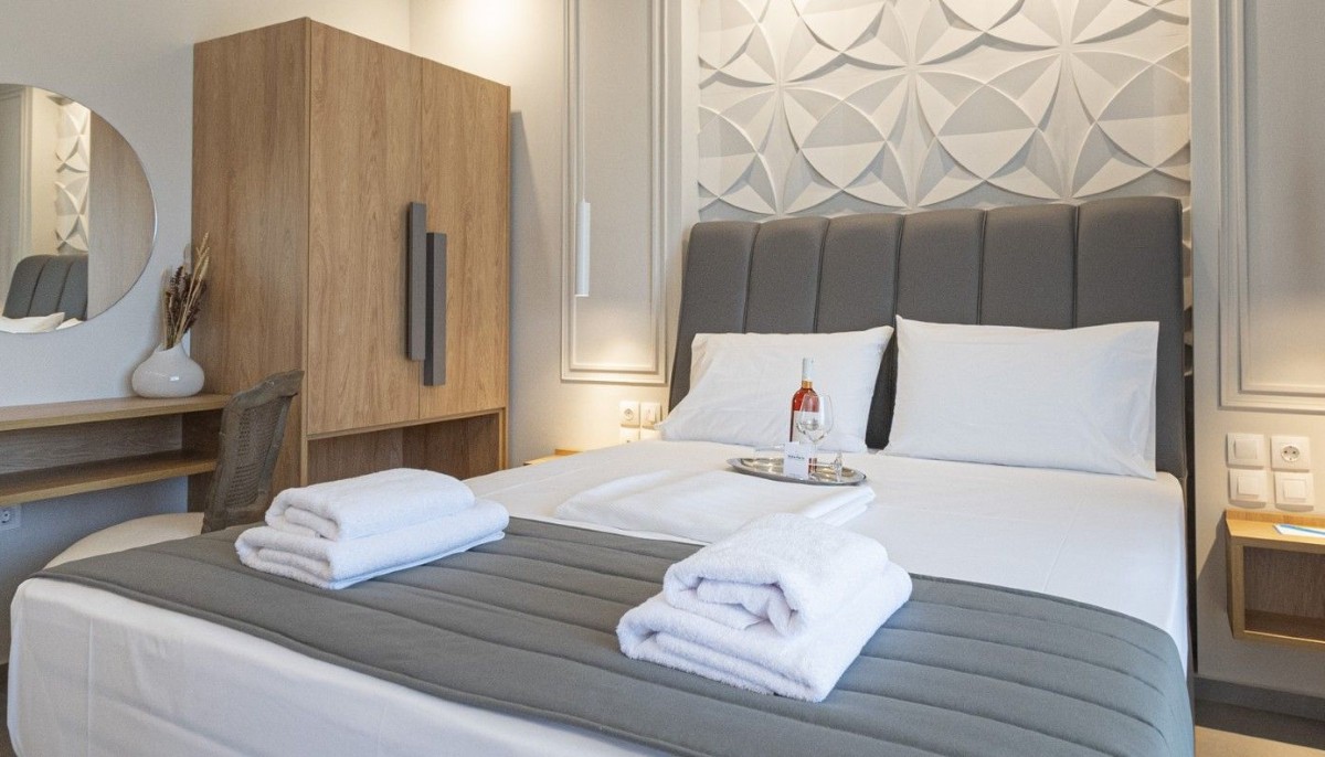 NEOMA Deluxe Suite