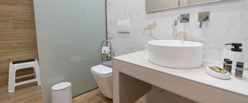 ammos_slider_197