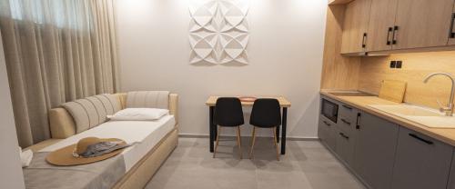 bythos_slider_102